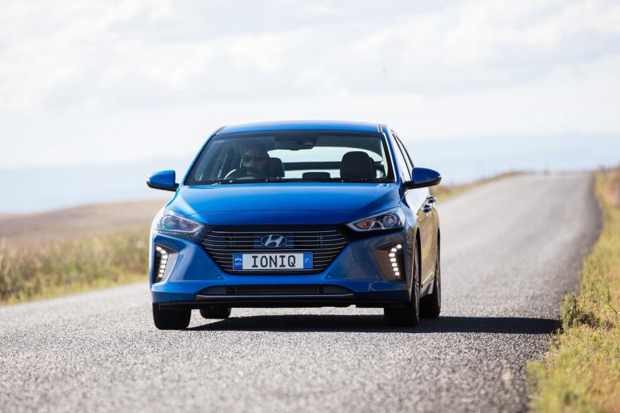  Hyundai IONIQ hybrid (AE) 2018 года  (AU) (фото 38 из 42)